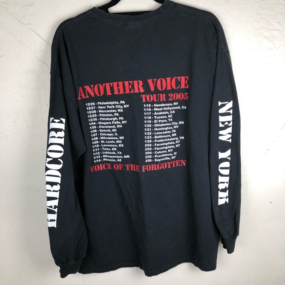Vintage band tee.